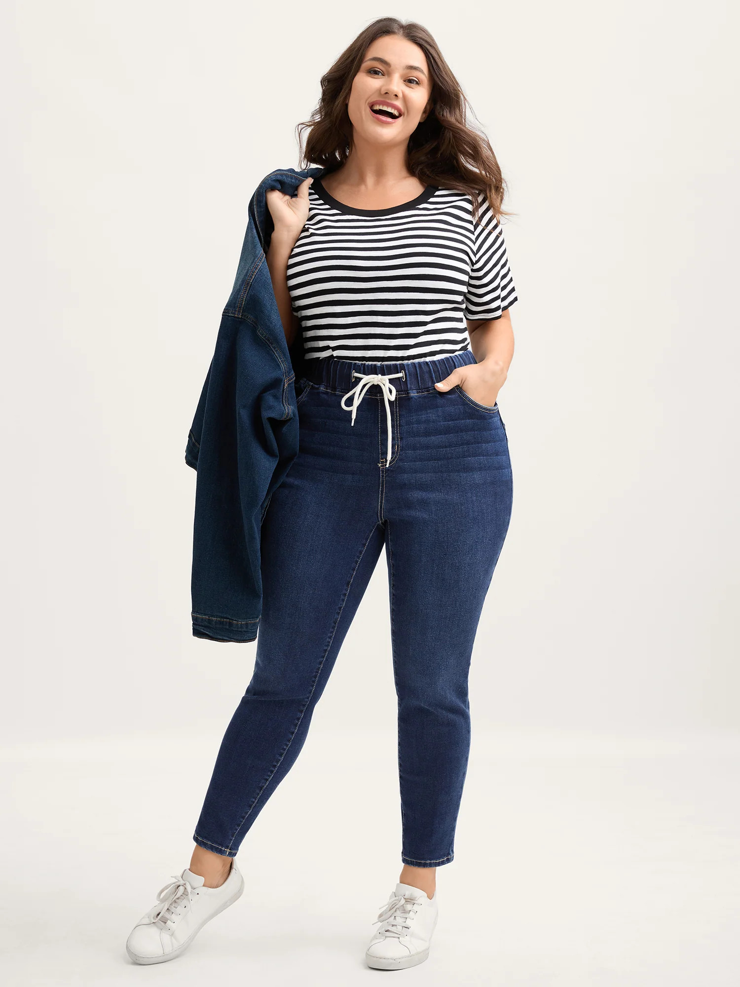 Drawstring Stretchy Waist Skinny-Fit Jeans | Bloomchic