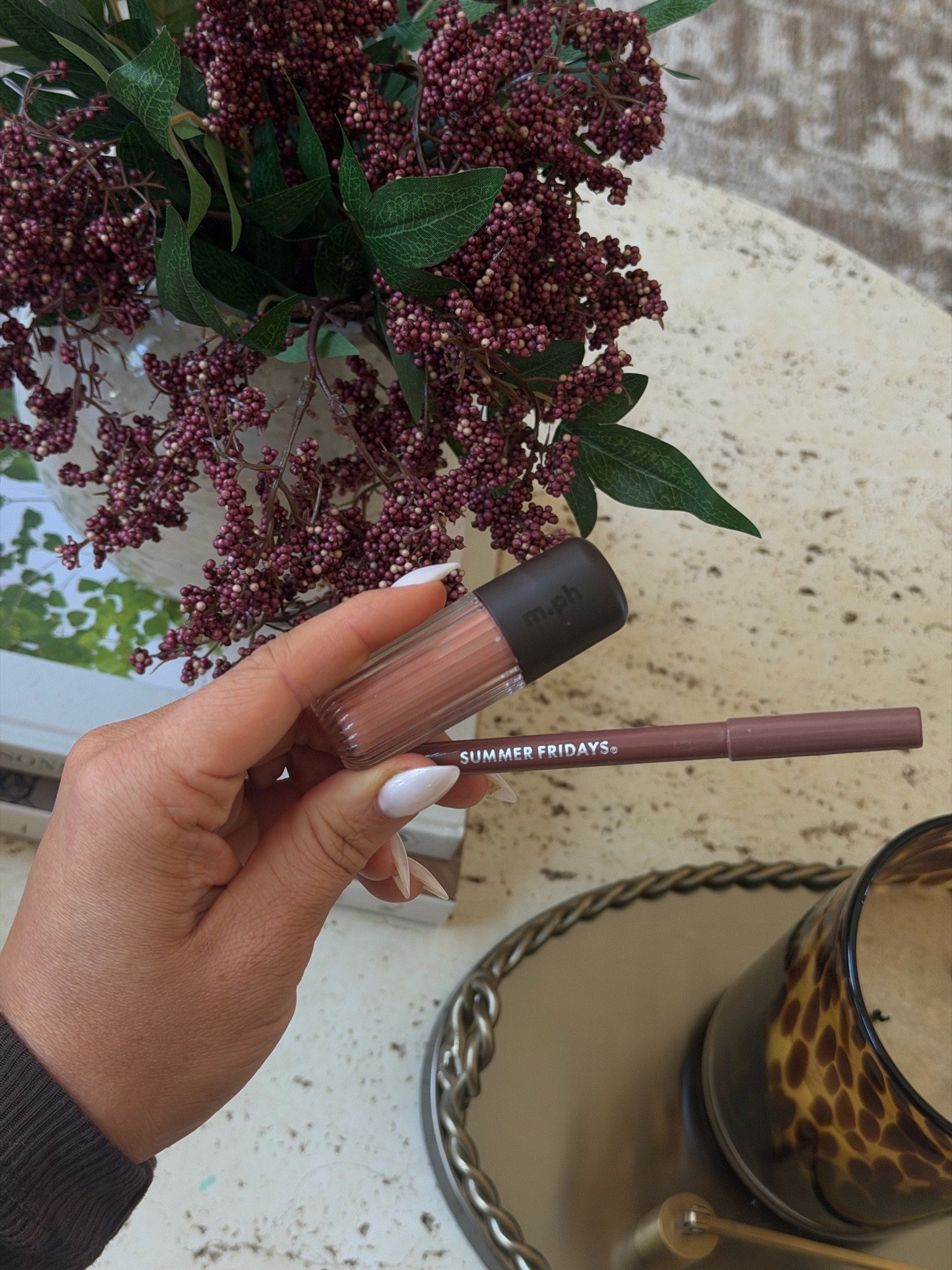 Favorite fall lip combo! Shades: Wild Thing lip gloss & Cinnamon lip liner