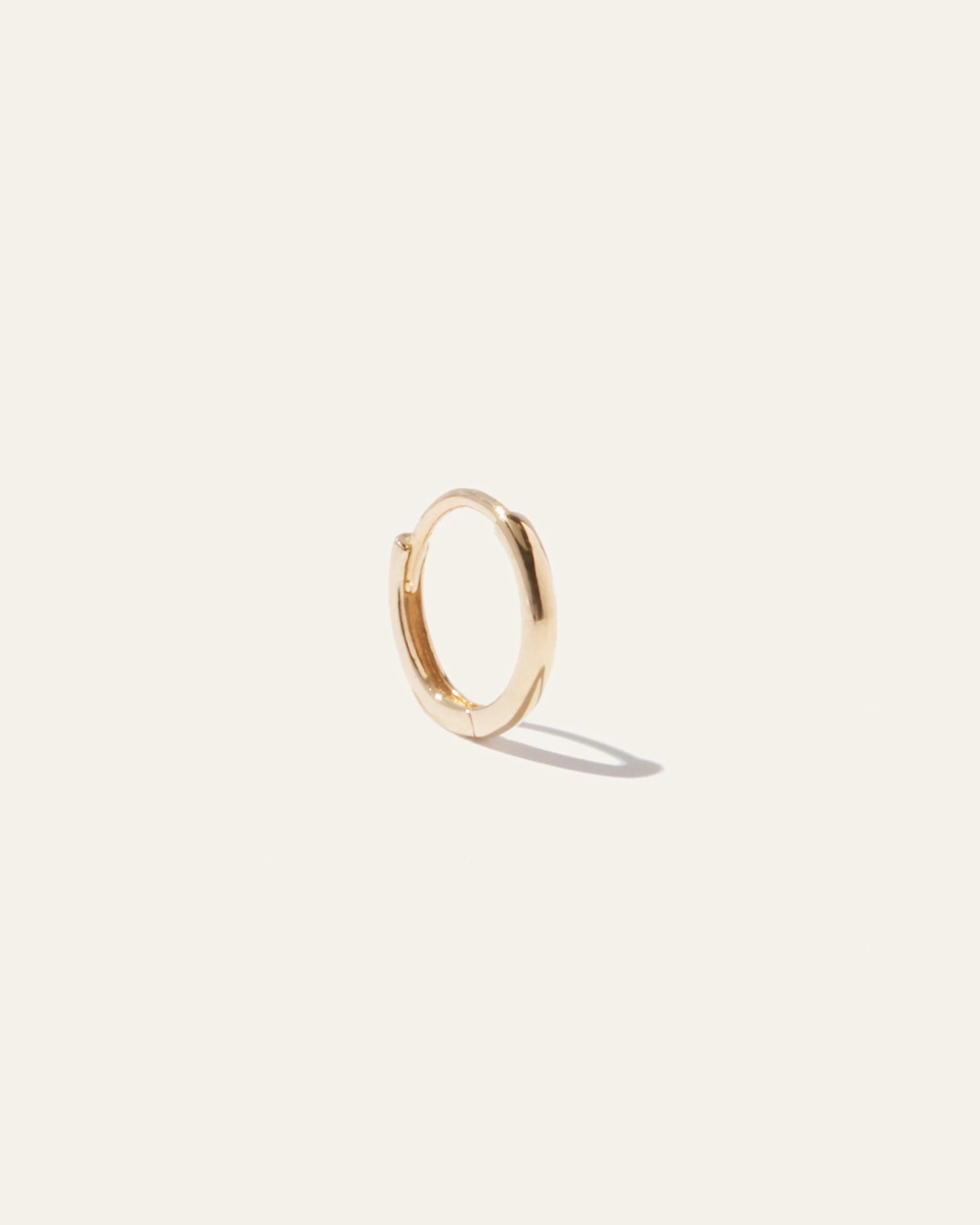 14K Gold Mini Huggie | Quince
