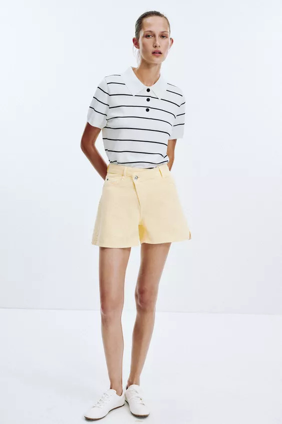 Z1975 HIGH-WAISTED CROSSOVER WAIST DENIM SHORTS | Zara US