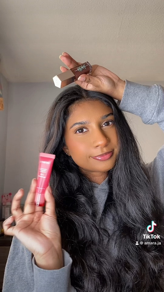 Fenty Beauty: Gloss Bomb Heat Universal Lip Luminizer + Plumper in Hot Chocolit
LANEIGE: Lip Glowy Balm in Berry


#LTKMostLoved #LTKbeauty #LTKfindsunder100