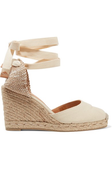 Castañer
				
			
			
			
			
			
				Espadrilles compensées en toile Carina 80
				€90 | NET-A-PORTER (UK & EU)
