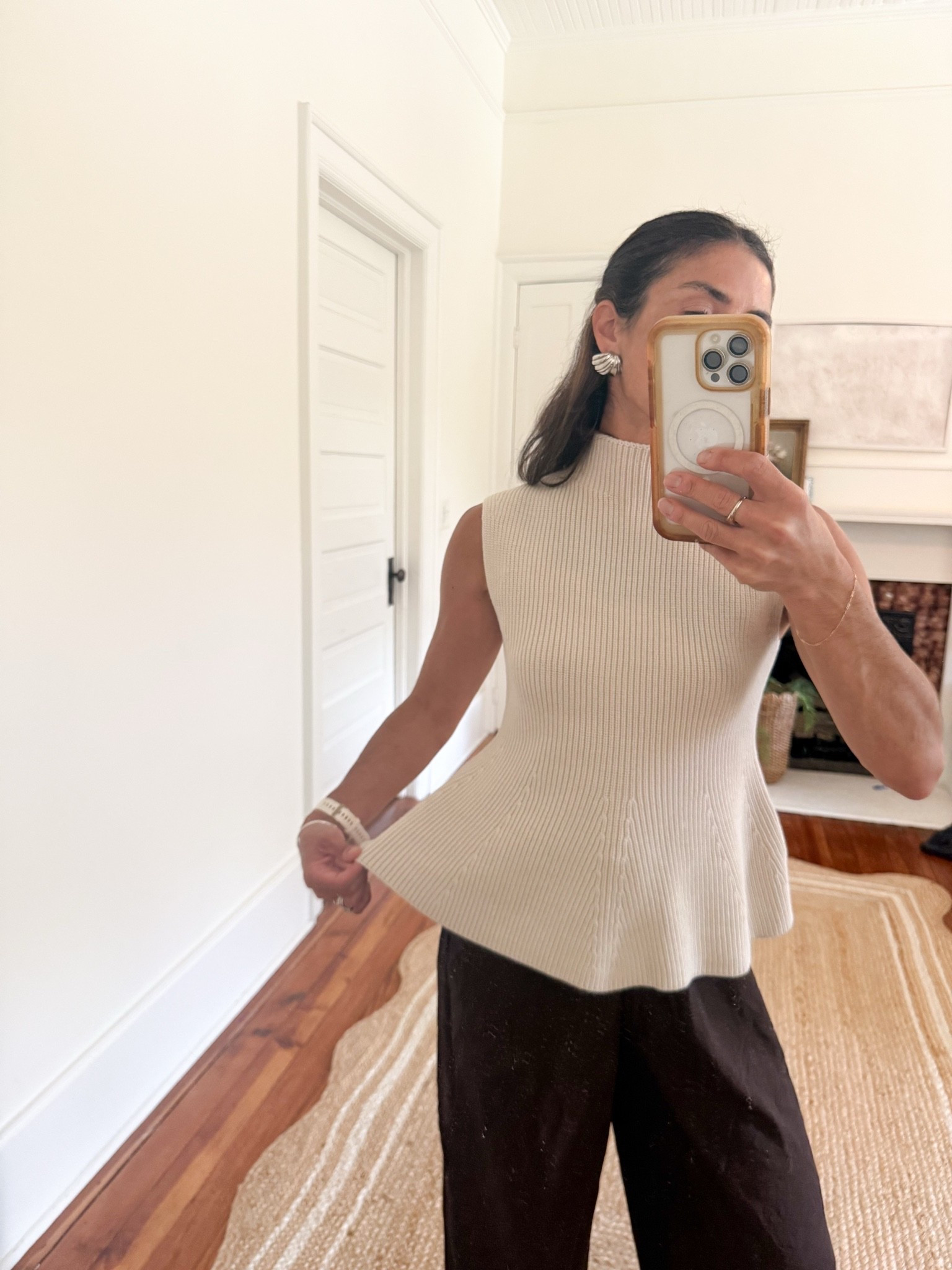 X small pants small top 
Walmart

#LTKSaleAlert #LTKdayinmylife #LTKgrwm