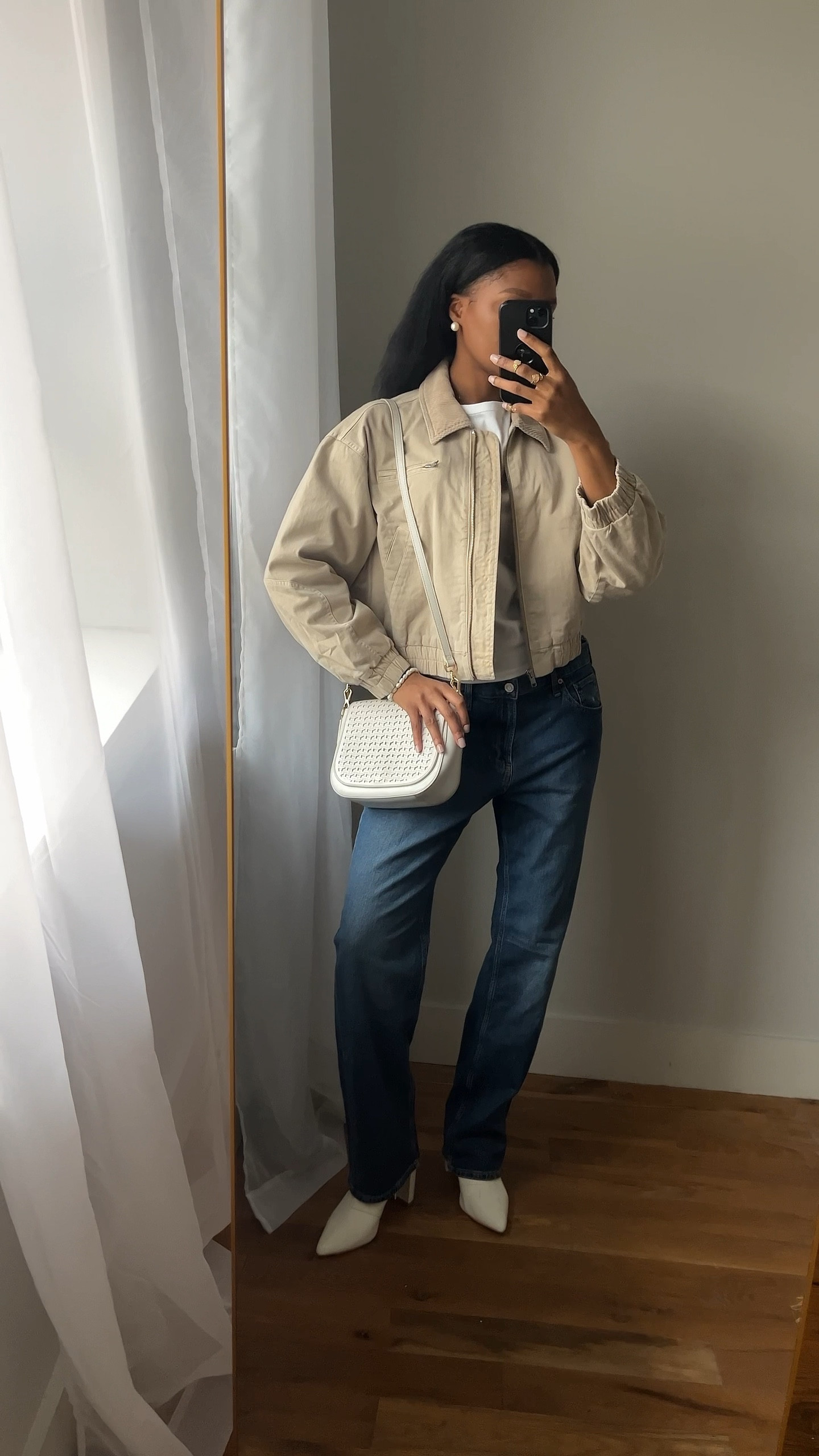 Full GAP look featuring their Cropped Khaki Bomber Jacket for a streetstyle vibe ✨

#GapCreator #HowYouWearGap

#LTKSaleAlert #LTKStyleTip #LTKSeasonal