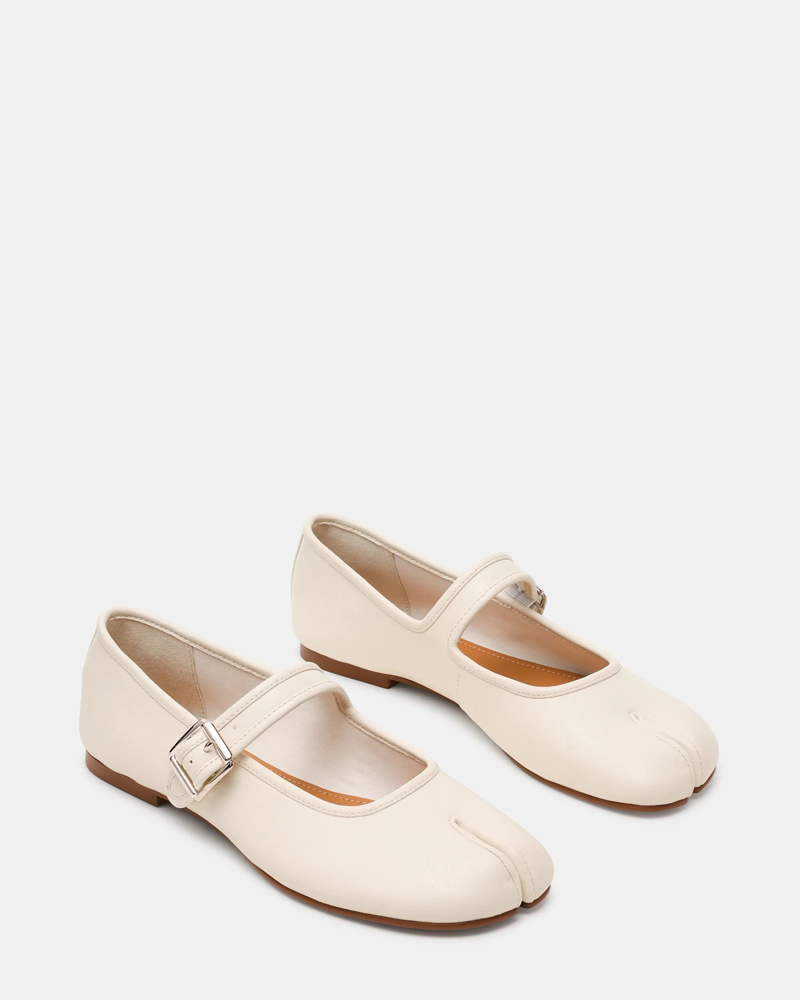 CALARA White Leather Tabi Mary Jane Split Toe Ballet Women's Flat | Steve Madden (US)