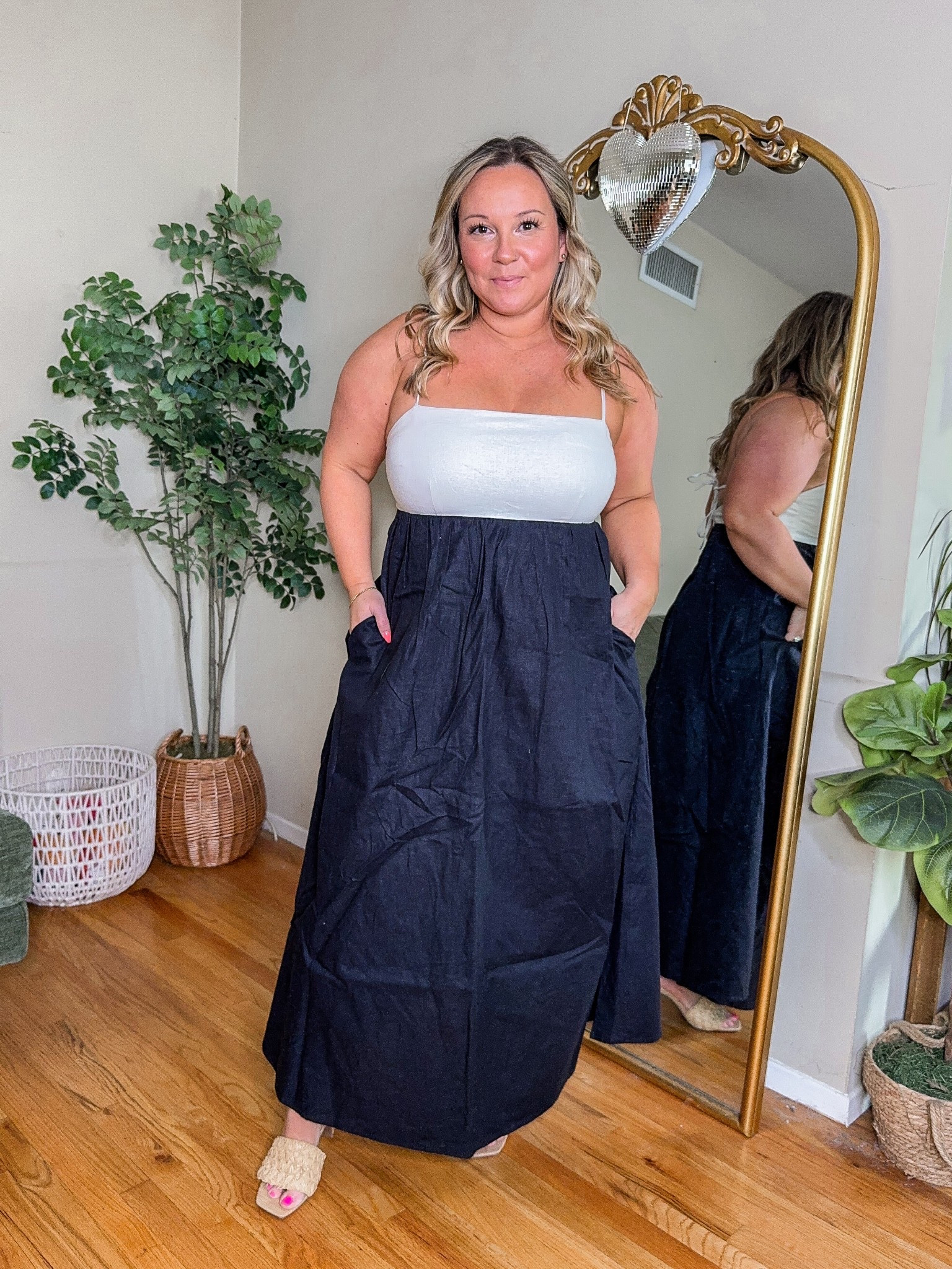 Abercrombie spring dress 
Wearing size LARGE PETITE 

Spring dress, spring break style, vacation style, resort wear, travel style, Easter dress 

#LTKMidsize #LTKSpringSale #LTKPetite