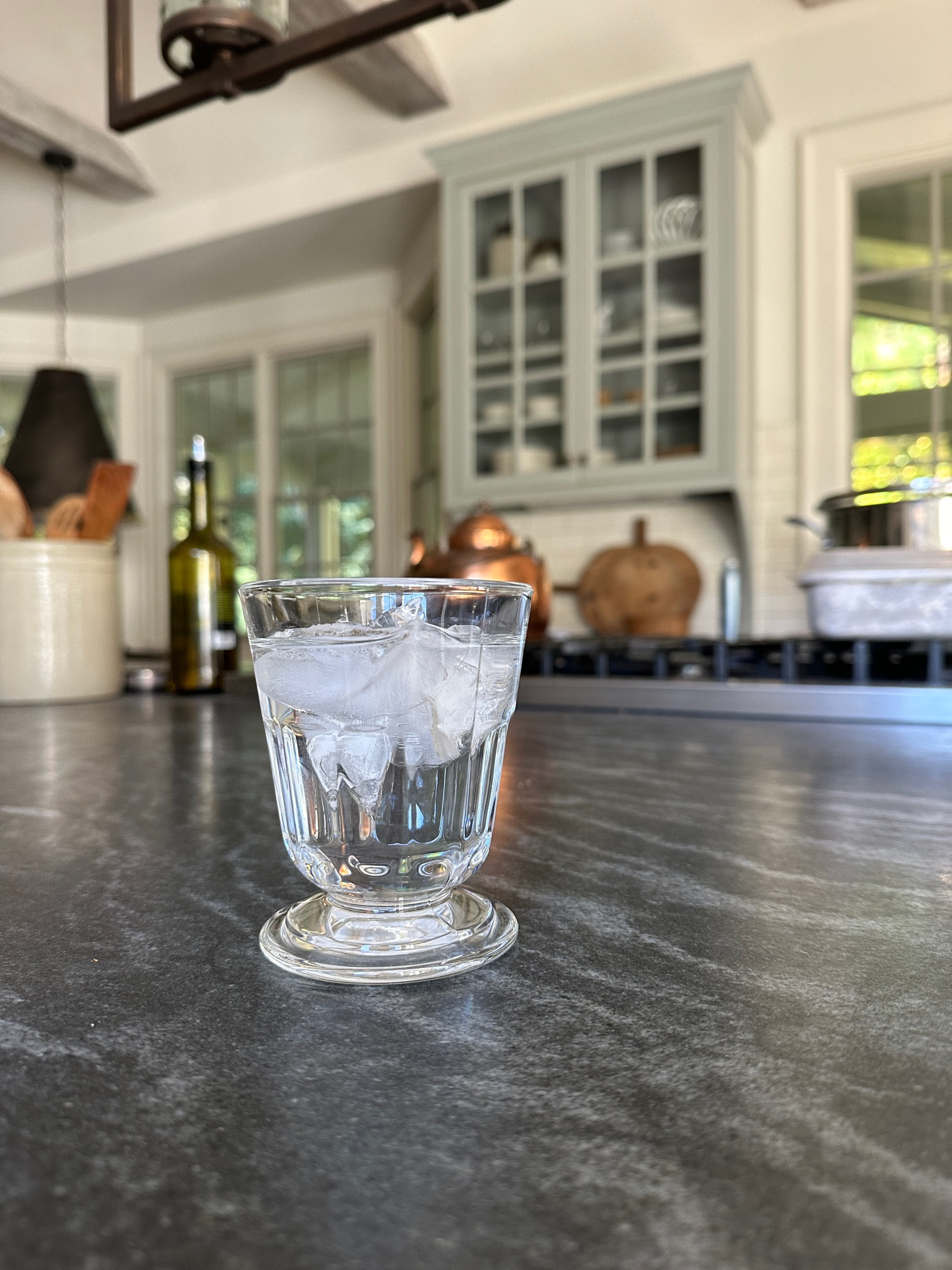 Love these glasses 🤎

sturdy glassware for whatever your drink of choice is in that moment. 

#wayfair
#wayday
Wayfair finds 
Amazon 
Shop Wayfair 
Home decor 
Kitchen 
Kitchen glasses. 
Juice glasses 
Holiday glassware 

#LTKHoliday #LTKfindsunder100 #LTKhome