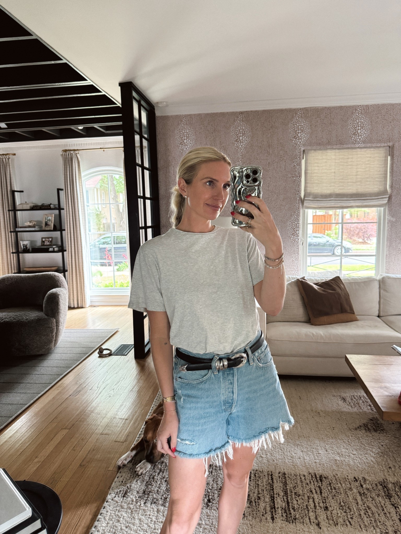 One of my favorite pair of jeans shorts!

#LTKootd