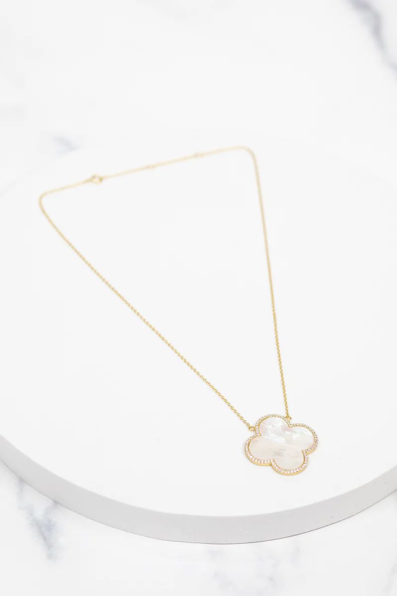 Mother of Pearl Clover Necklace | Avara