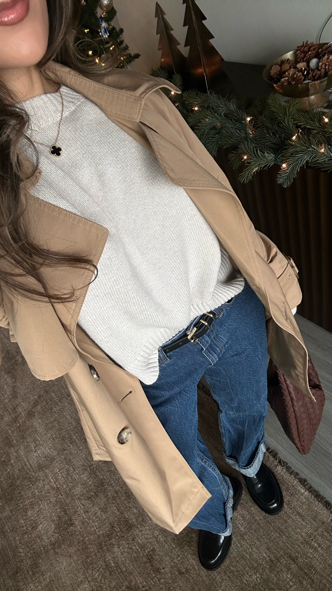 Rainy day outfit 🤎 

#LTKFindsUnder100 #LTKootd #LTKgrwm