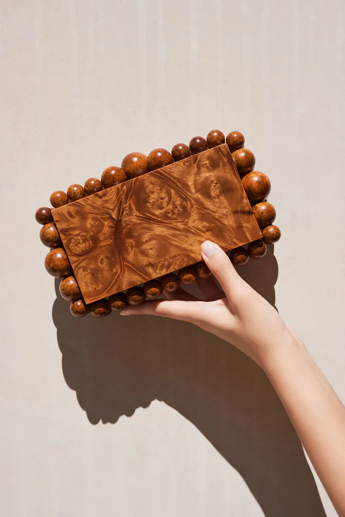 EOS CLUTCH - CHESTNUT | Cult Gaia - US