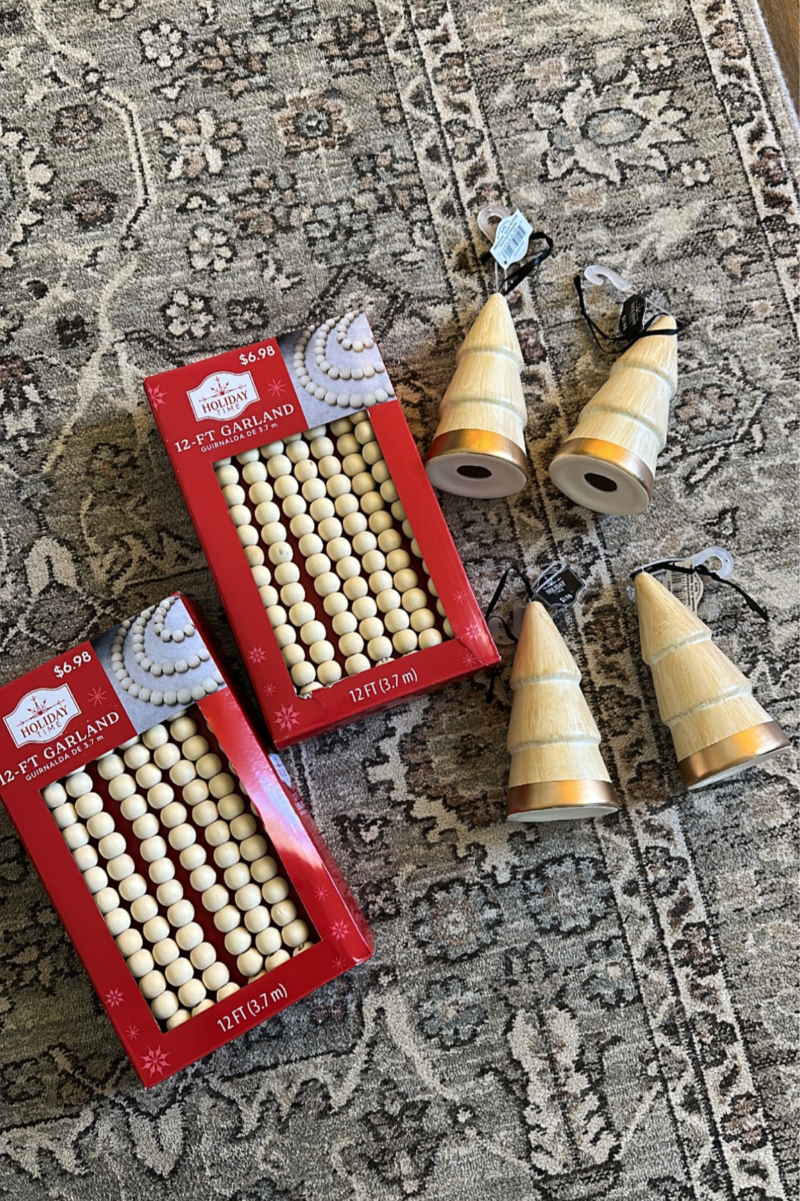 A couple of Walmart finds that I’m using for my tree this year! 

Christmas, Christmas tree, walmart, walmart finds, neutral decor, Christmas decor 

#LTKSeasonal #LTKHoliday #LTKhome