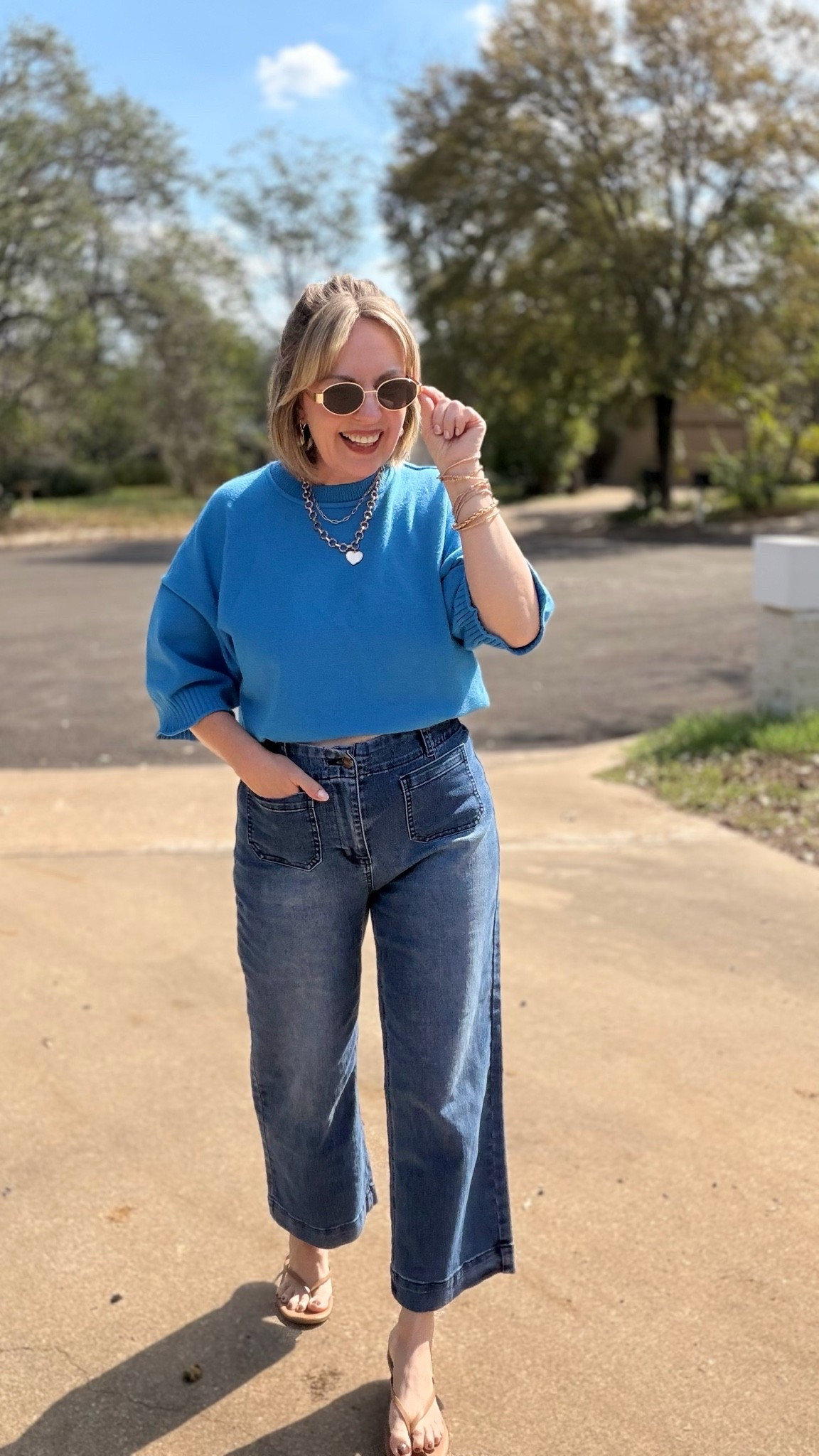 Medium top; 8 jeans