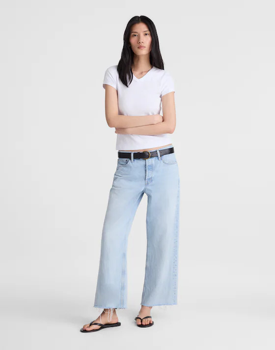 The '90s V-Neck Baby Tee in Compact Cotton | Madewell