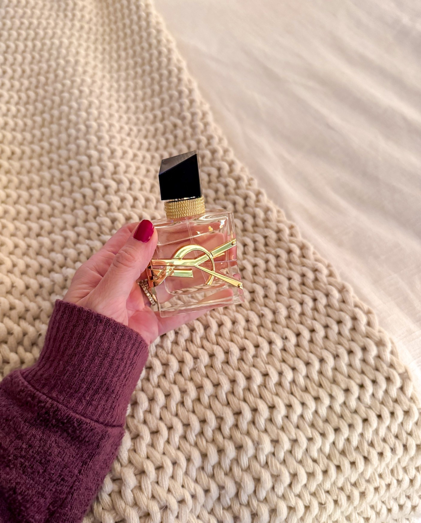 The BEST perfume ✨

Use code SAVESCENTS for 20% off all fragrances from Sephora!

@sephora #sephorapartner // gift guide for her // Christmas present // stocking stuffer idea // Yves Saint Laurent perfume // YSL

#LTKGiftGuide #LTKHoliday #LTKBeauty