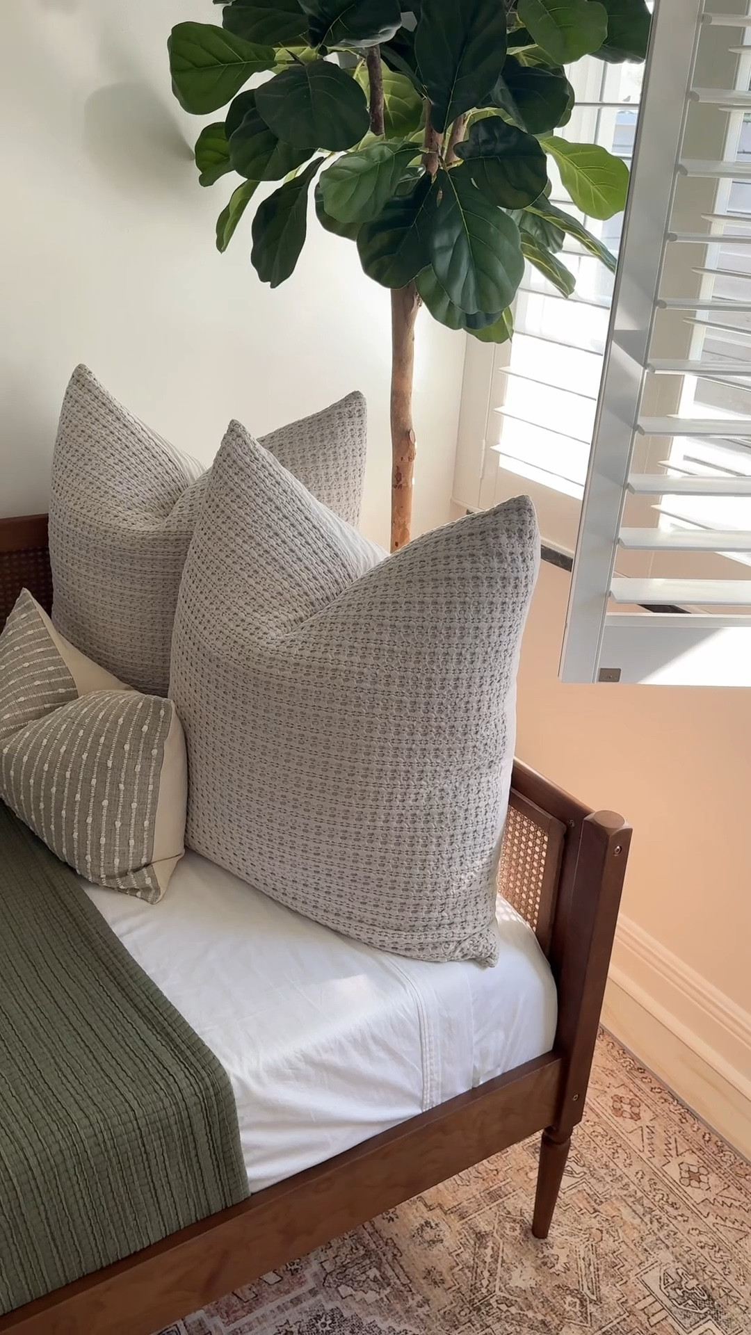 Our rooms are on the smaller side, so every piece has to work a little harder. This space doubles as a guest room and the girls’ bedroom ( Chichi + Lolo approved 🐶🐶 ). Their dog beds live in here too, even if they’re not always in the frame…so the goal was something stylish, functional, and flexible. Our daybed is ON SALE too!

#LTKdayinmylife #LTKSaleAlert #LTKHome