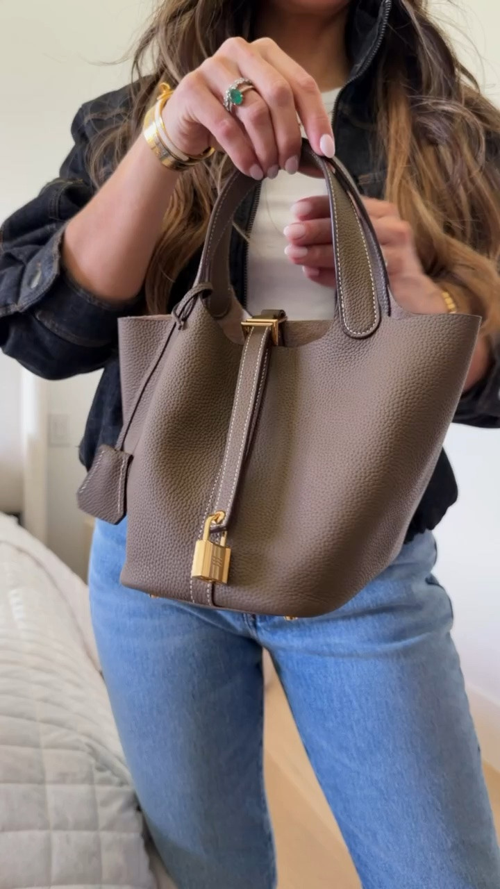 My latest Amazon fashion haul is FIRE 🔥 Shop my finds!

#LTKstyletip #LTKunder50 #amazonfashion #fashionfinds #styleinspo #amazonfinds #ltkit

#LTKdayinmylife #LTKmomlife #LTKSeasonal