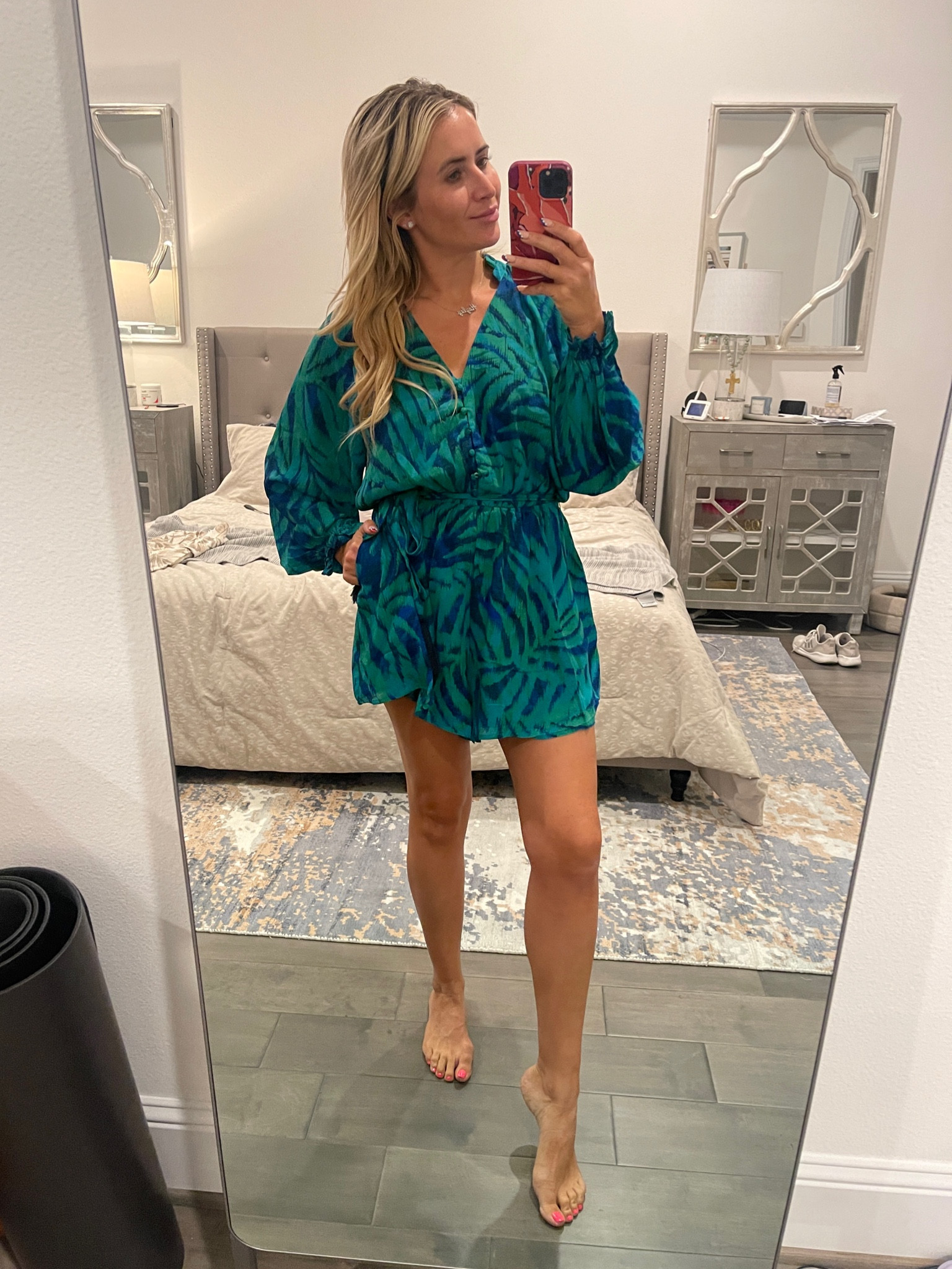 The VICI Collection sale is happening right now. Save 20% off with code Littlemeandfree 

Tropical romper, palm print, vacation outfit 

#LTKFindsUnder100 #LTKSaleAlert