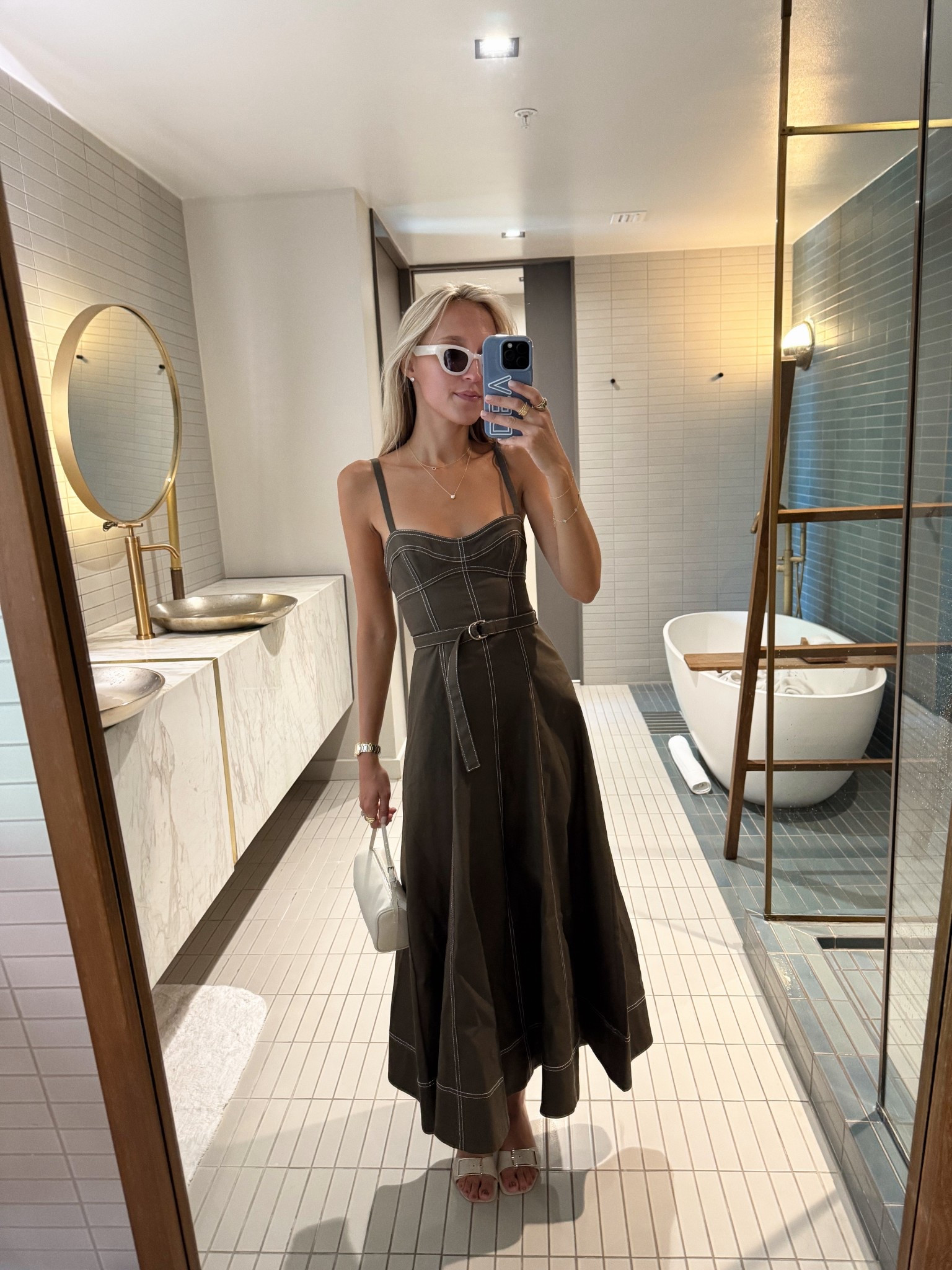 PSA that this dress is backkkkk!!!! 🏃‍♀️‍➡️🏃‍♀️‍➡️🏃‍♀️‍➡️don’t walk!!!!! 

#LTKSeasonal #LTKStyleTip