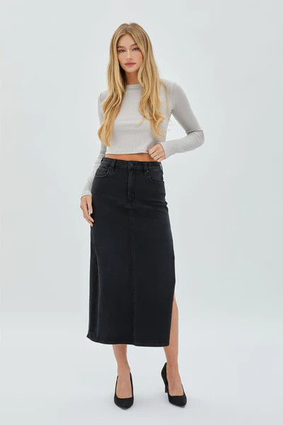 [PEYTON] BLACK SIDE SLIT STRETCH MIDI SKIRT | Hidden Jeans