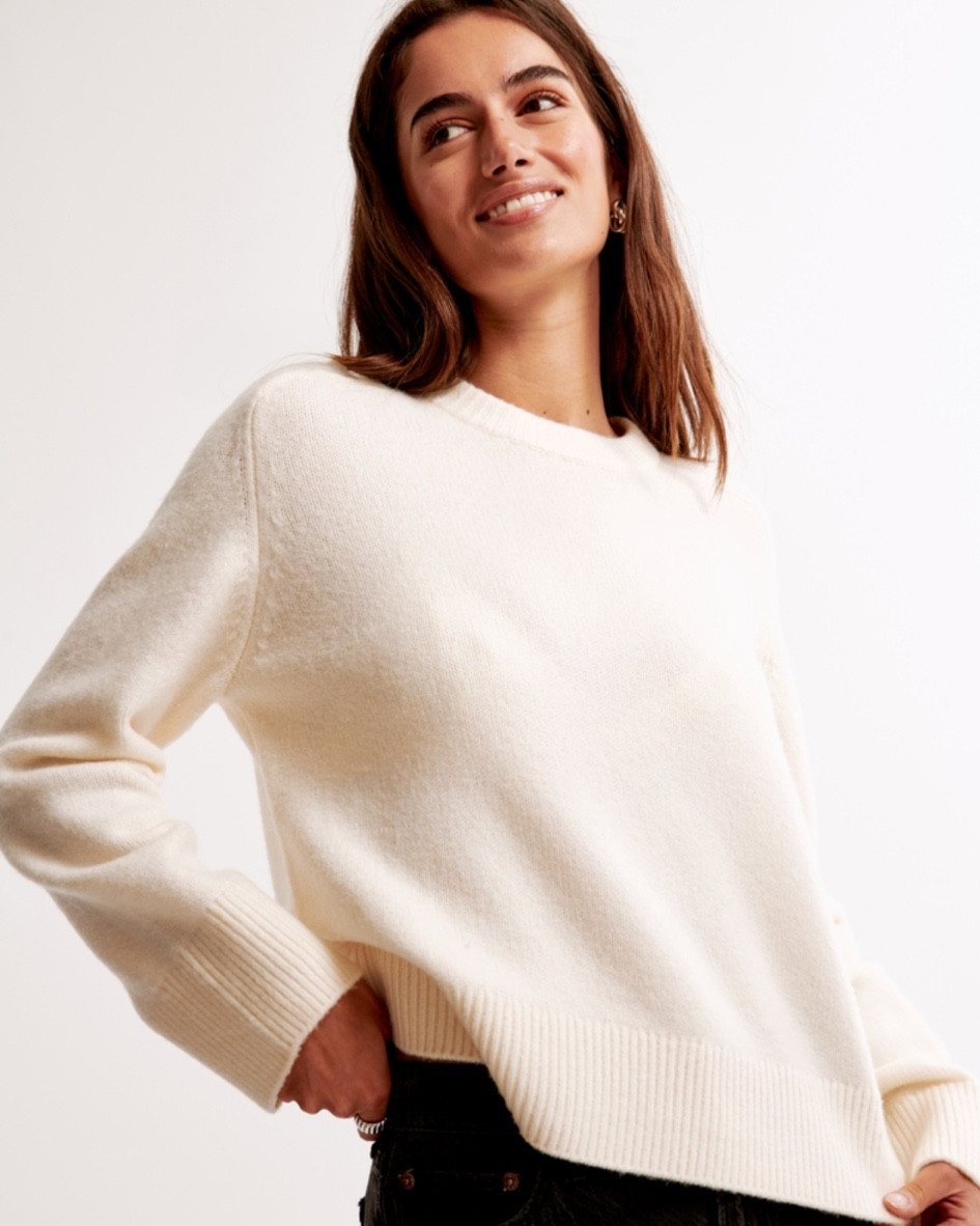 The cutest fall basic 

#LTKStyleTip #LTKSaleAlert #LTKSeasonal