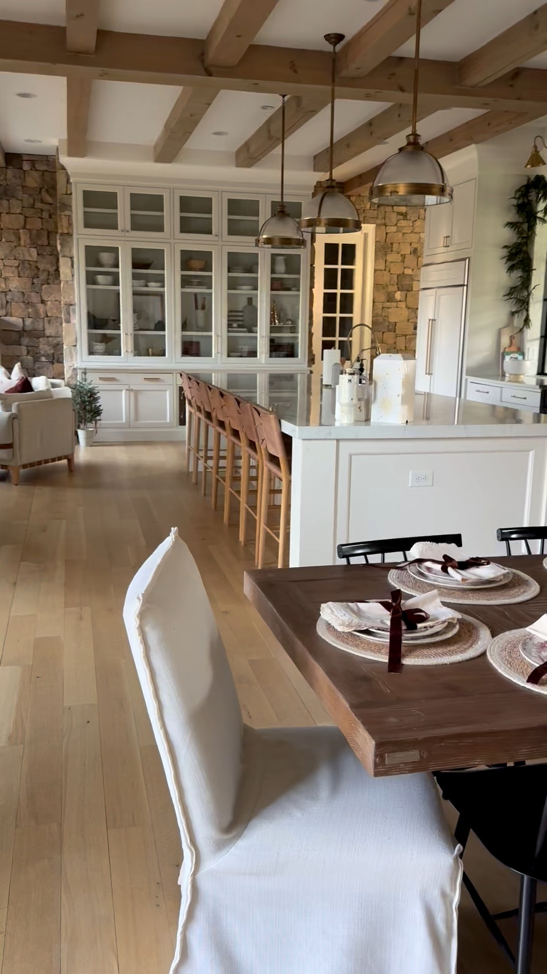 @stanley_brand  is on sale! Up to 35% off for Stanley Club Members! Perfect gift idea!   #stanleypartner

#LTKSaleAlert #LTKGiftGuide #LTKHoliday