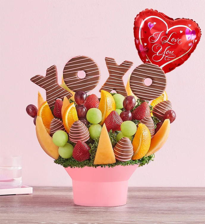 Sending Hugs and Kisses™ | Shari's Berries
