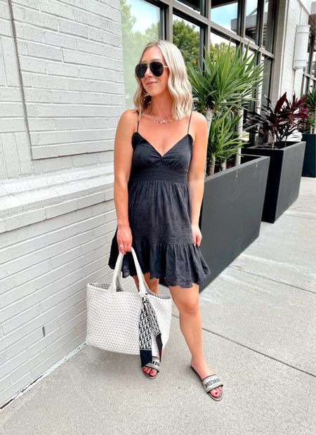Happy Sunday!! ☀️ The perfect LBD for Summer and it’s under $60! 🙌🏻🖤 Comes in white too (also have 😜) —runs TTS! Also this look for less bag is literally the same neoprene material for half the cost of the other brand! 💁🏼‍♀️ You can shop everything via the 🔗 in my bio > Shop my Reels/IG Posts 🛍️

Summer dresses, little black dress, Nordstrom, Naghedi 

#LTKFindsUnder100 #LTKSummerSales #LTKItBag