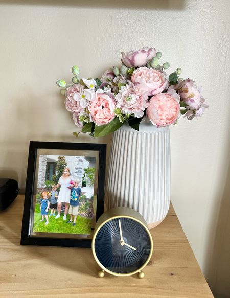 Time to get into summer home decor… 💐 

Flowers 
Vases 
Frames
Clocks


#LTKfindsunder50 #LTKhome #LTKfamily