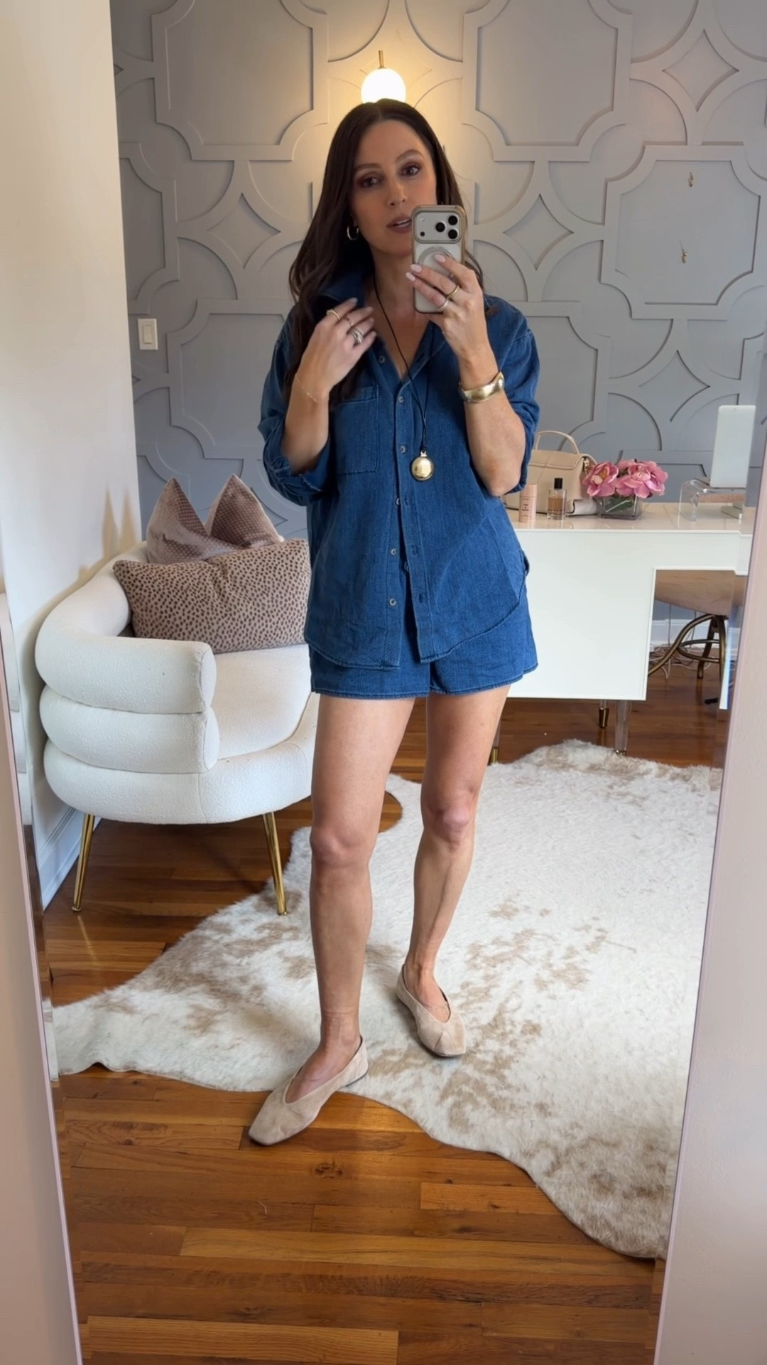 The softest comfiest top and the matching short is so cute, too. Perfect for those casual chic days!
True to size in top and shorts.

#LTKOver40 #LTKSeasonal