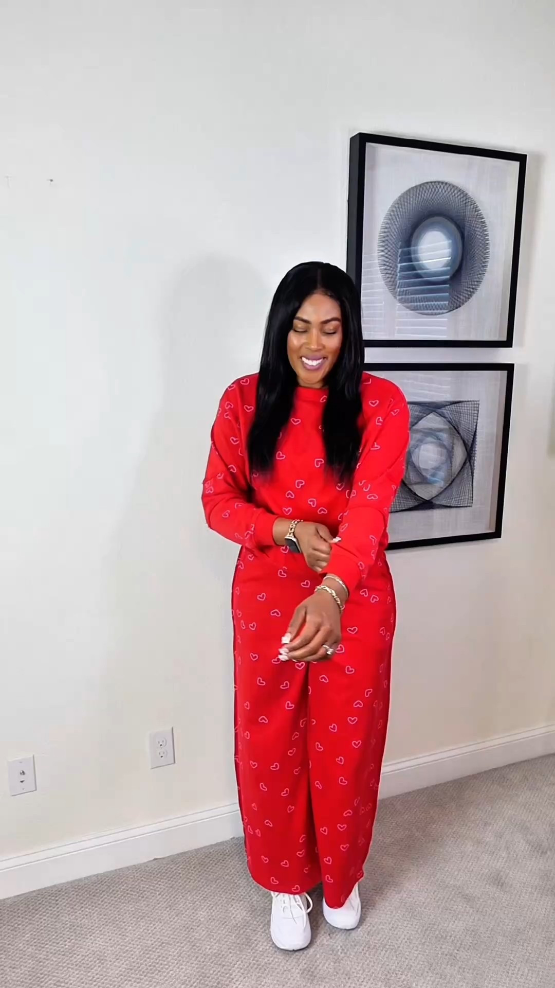 This red heart print loungewear set from Walmart is perfect for cozy Valentine’s vibes! 💕

#LTKFindsUnder50