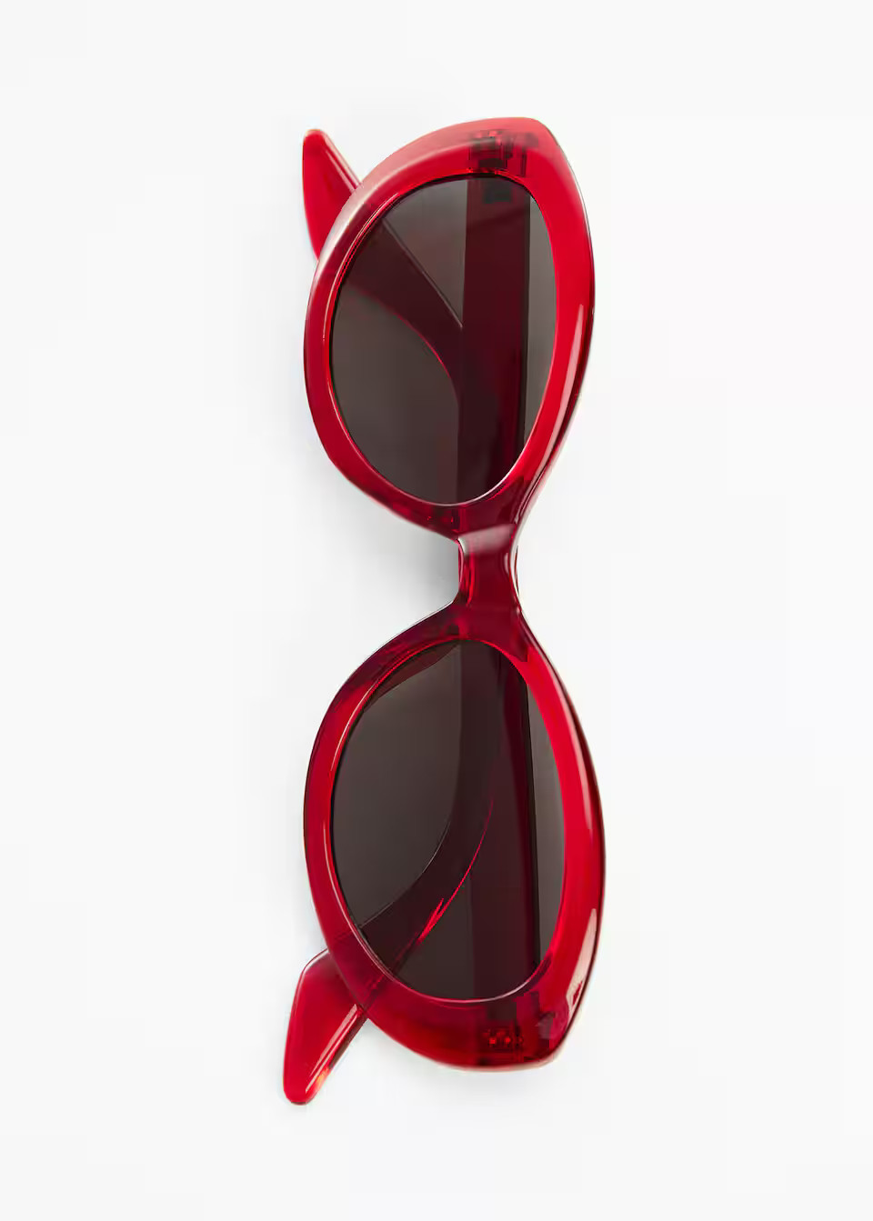 Search: Red sunglasses (2) | Mango United Kingdom | MANGO (UK)