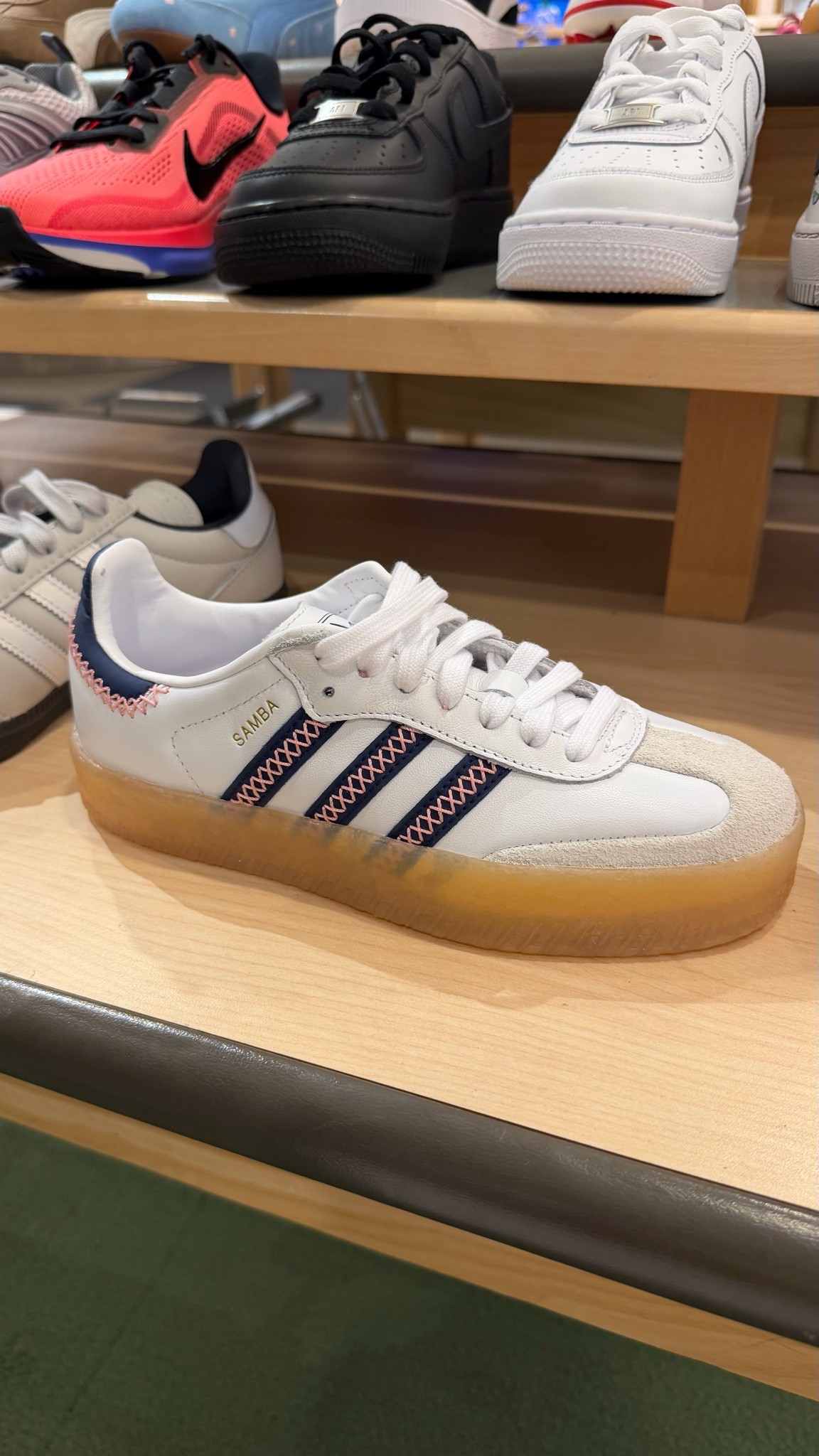 Cutest detail on these adidas samba sneakers. Nordstrom shoe selection is so good 💯

#LTKSaleAlert #LTKKids #LTKdayinmylife