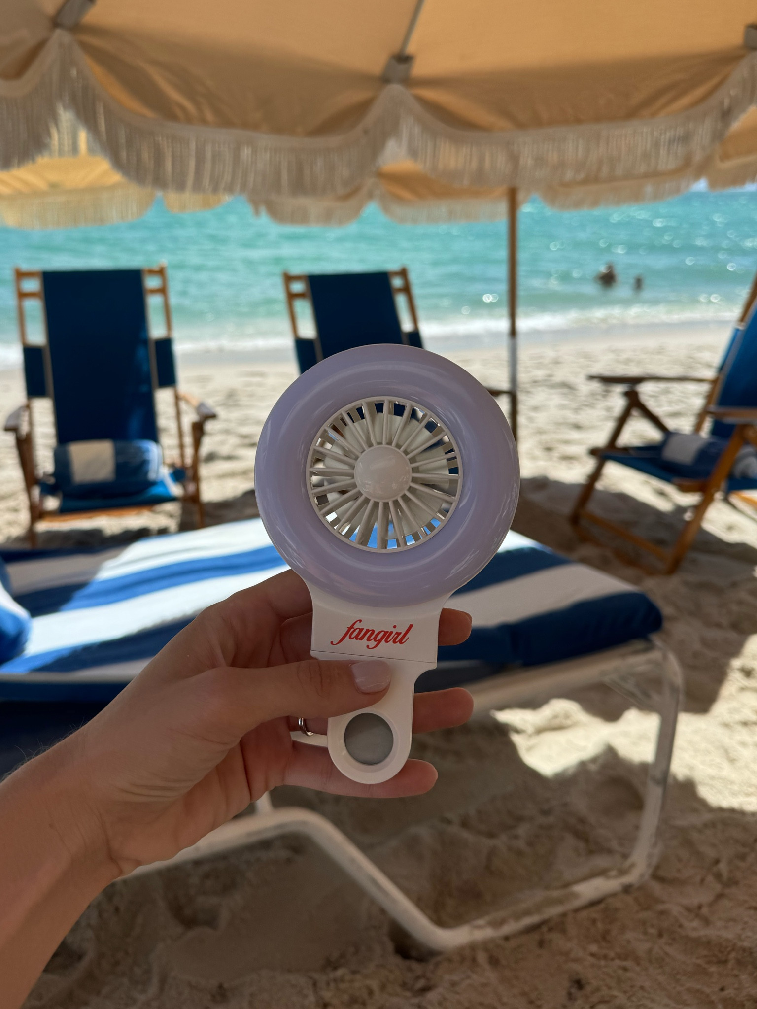 FANGIRL by Remi out now!!!