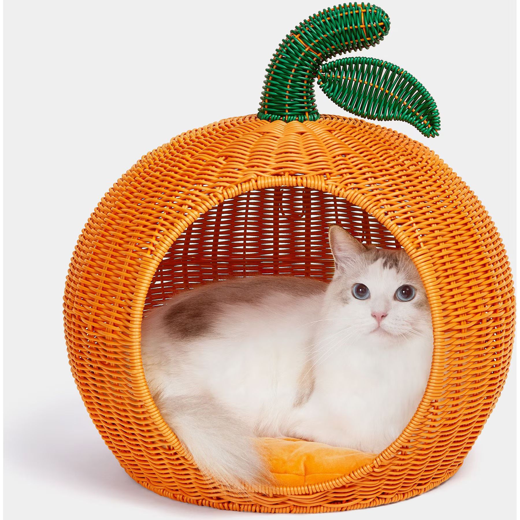 VETRESKA Rattan Cat & Dog Bed, Tangerine - Chewy.com | Chewy.com