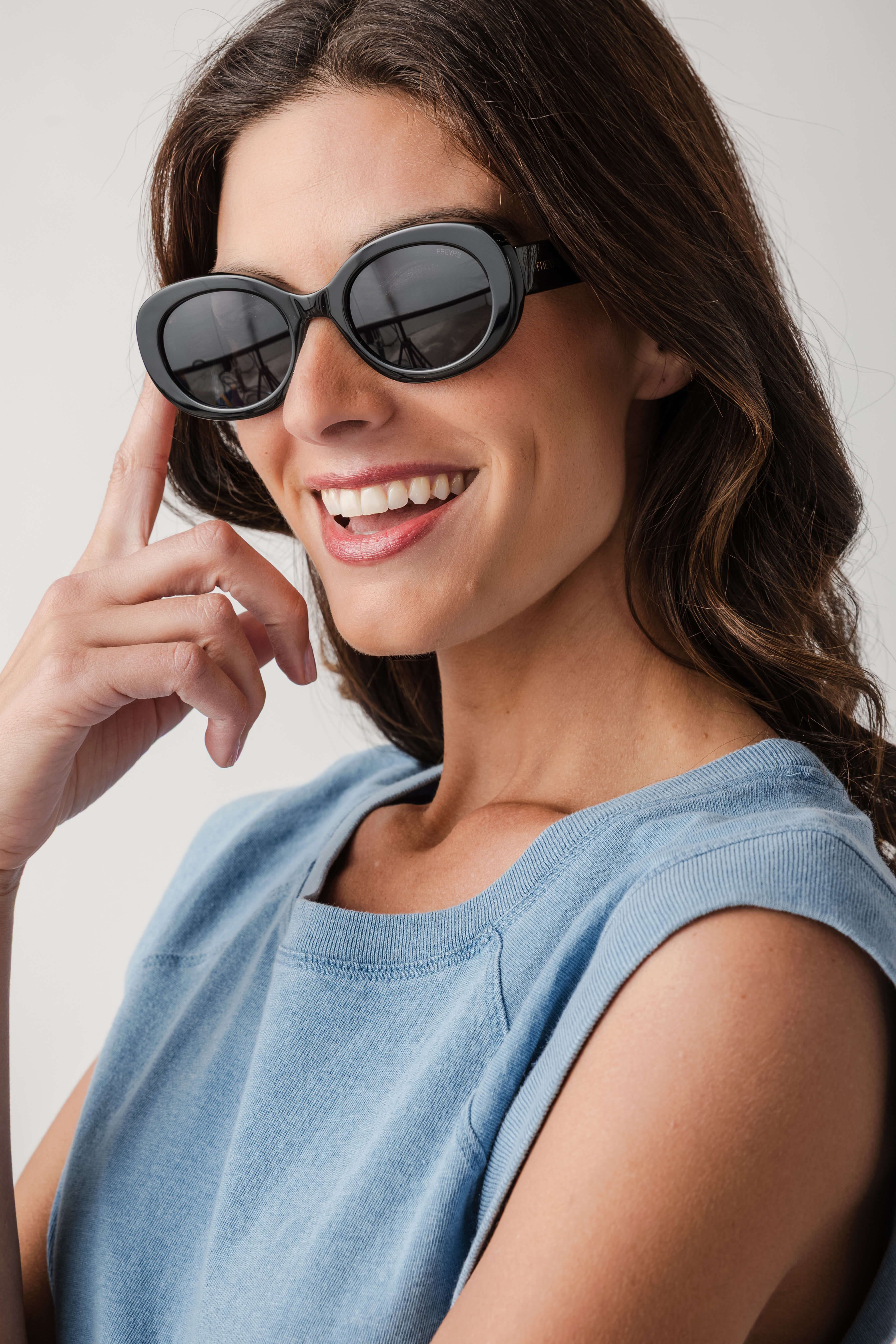 Freyrs Aria Sunglasses | Social Threads