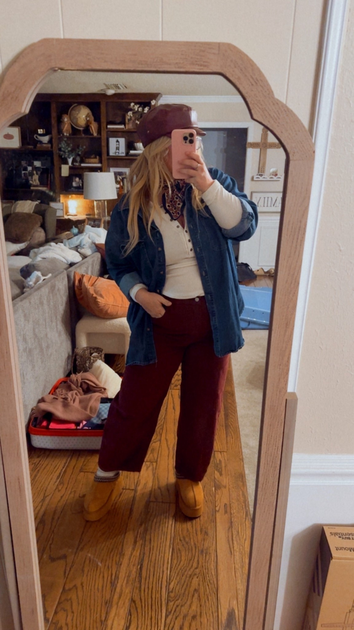 Fall outfit inspo from target #falloutfit #freepeople #target #ugg #fashion #easyoutfit

#LTKHoliday #LTKootd #LTKmomlife