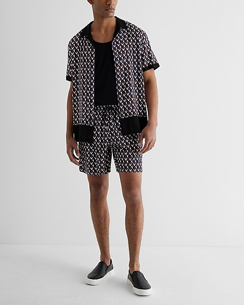 Diamond Geo Print Rayon Short Sleeve Shirt | Express