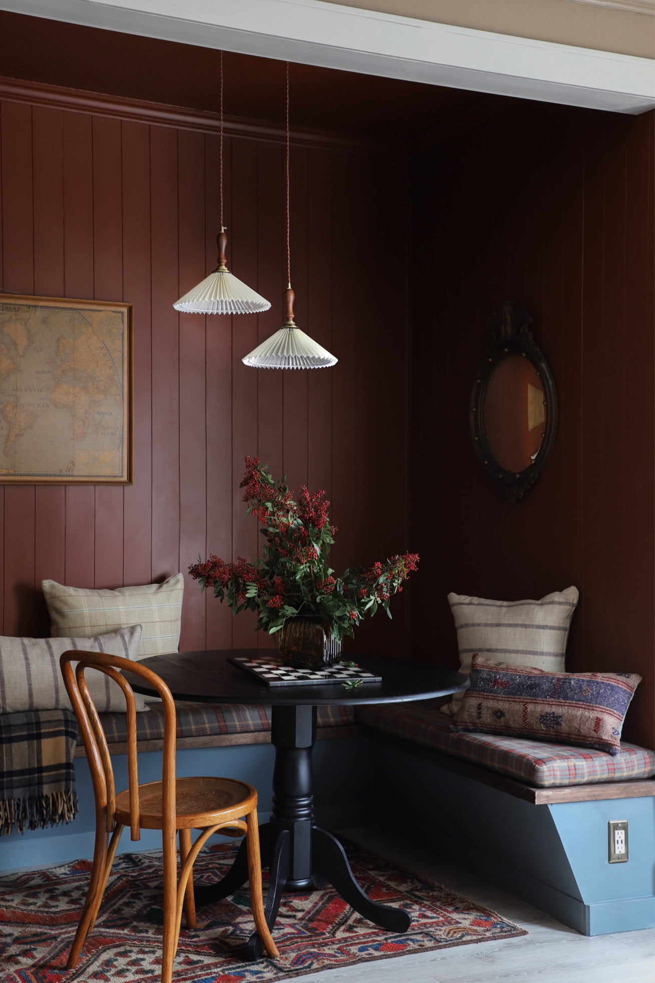 My favorite little nook at the Duplex all dressed up! Shop the Banquette! 

#LTKHome