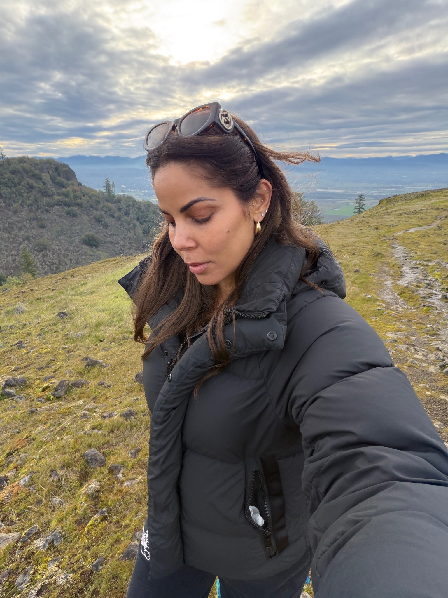 This is the down puffer coat I always grab when I’m in cold temperatures 

#LTKOver40 #LTKActive #LTKSeasonal