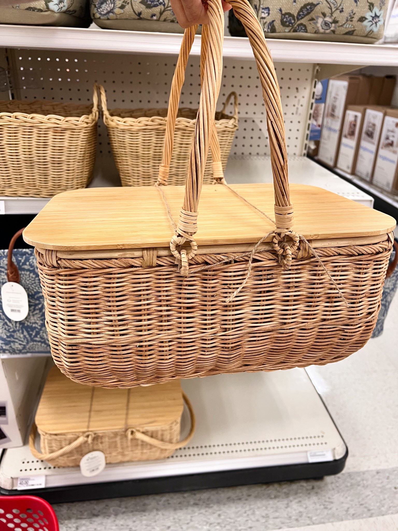 New picnic basket @Target 

#targethome #targetfinds #homeorganization

#LTKHome