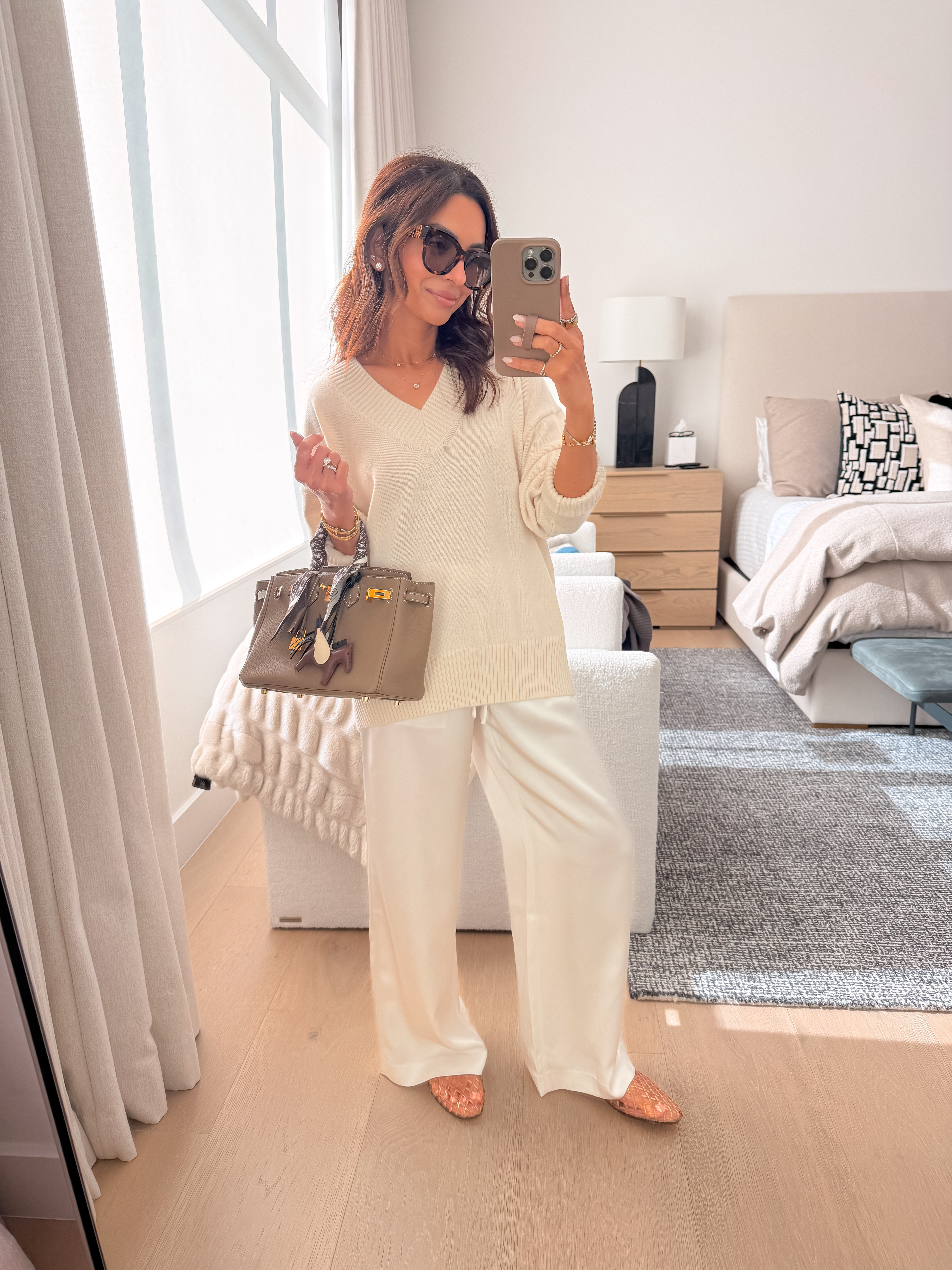 Chic and easy outfit idea for spring 🤍 This cashmere sweater is so nicely priced and I LOVE a silk pant. Elevates any outfit!

#LTKstyletip 

#LTKSeasonal