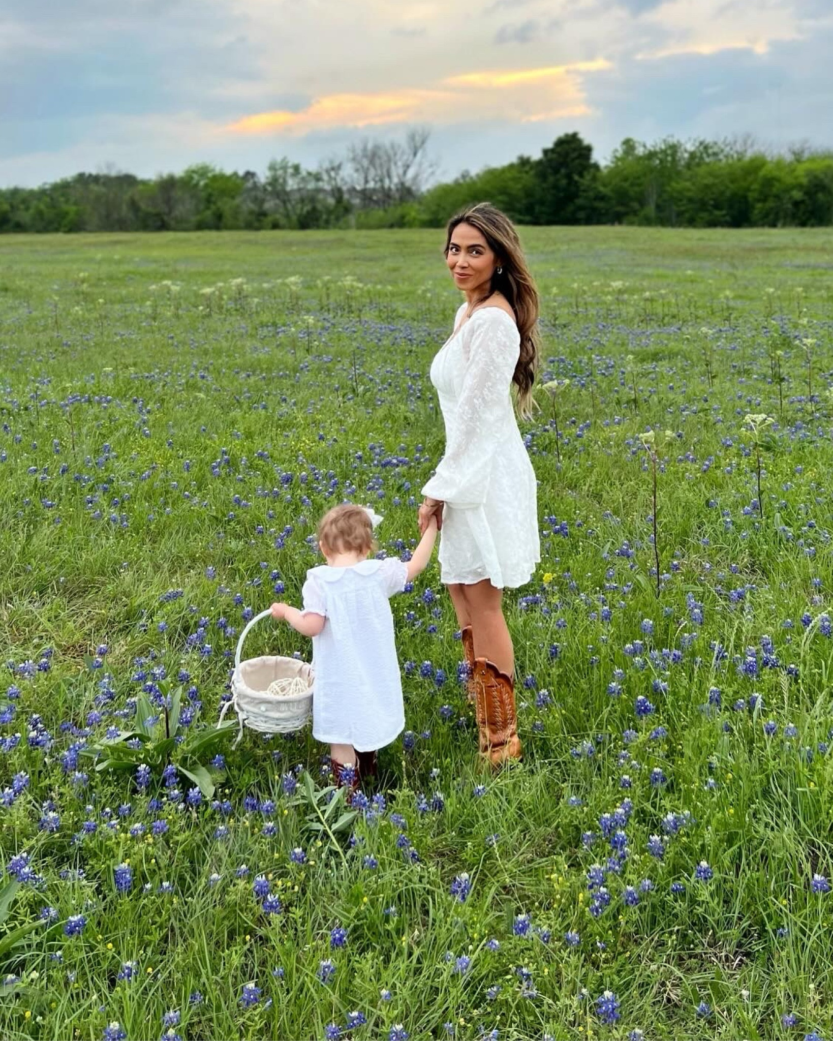 White dress 
Spring dress 
Target finds 


#LTKstyletip #LTKxTarget