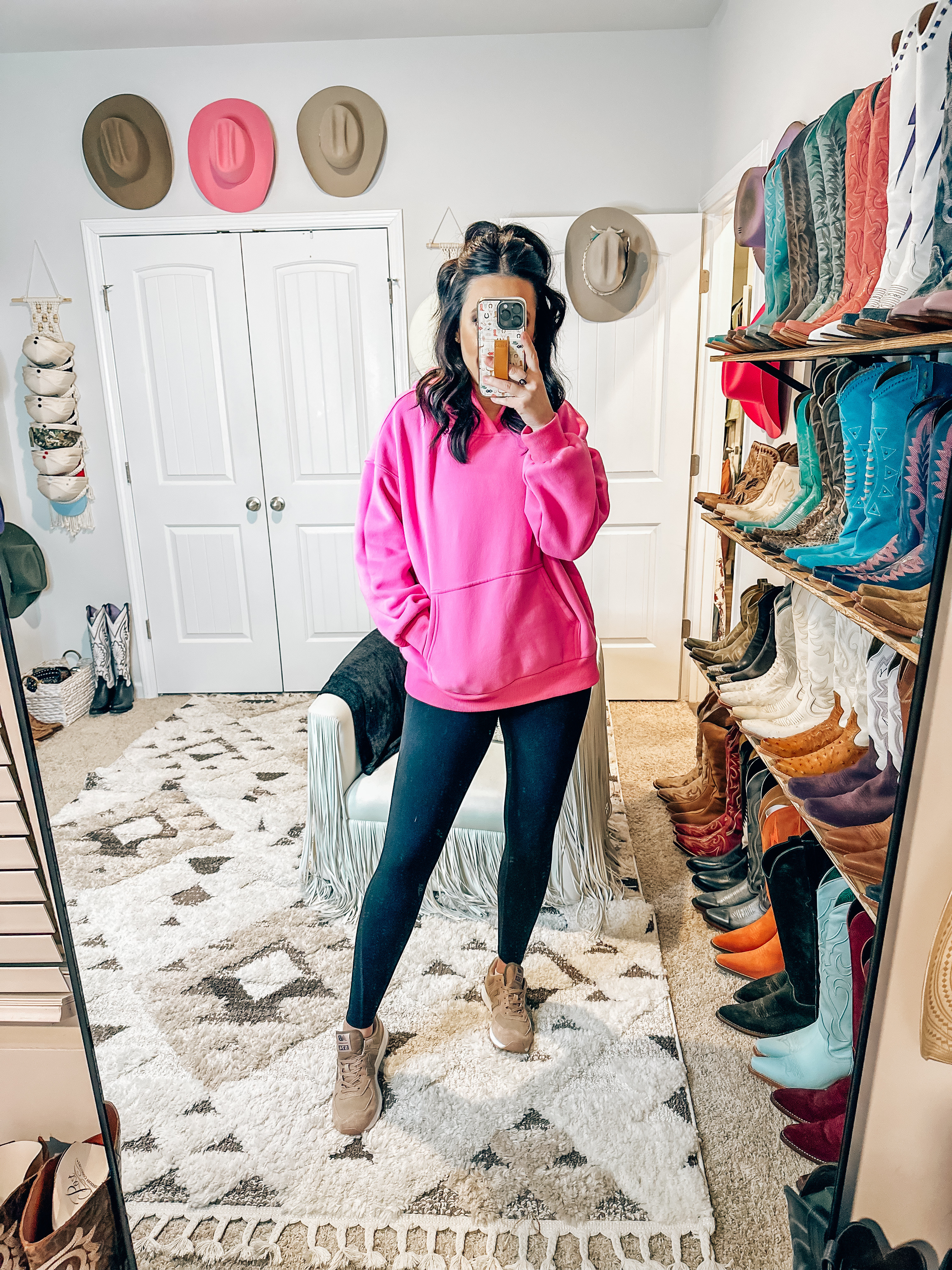 Casual Amazon outfit idea - travel outfit idea 

#LTKStyleTip #LTKMidsize #LTKFindsUnder50