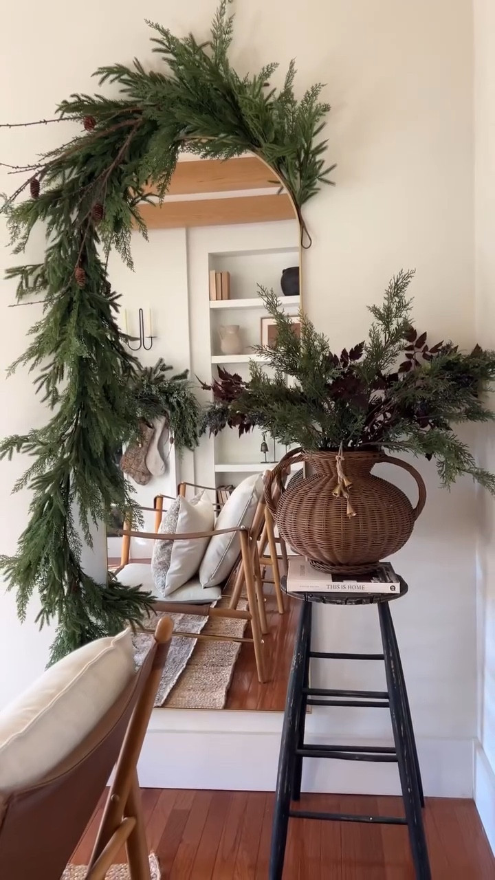 🔗Comment SHOP for links!

Our parlor corner got a Christmas glow up thanks to @luxebco 😍 This 9 foot Norfolk & Cypress Mix Faux Garland is just stunning! It looks so realistic and full! 
Currently on sale for 20% off!

#christmasdecor #mirrorswag #holidaydecor #garland #tistheseason #holidaydecorating #christmasdecorations #christmasdecorating #myholidayhome #ltkhome #howiholiday

#LTKHome