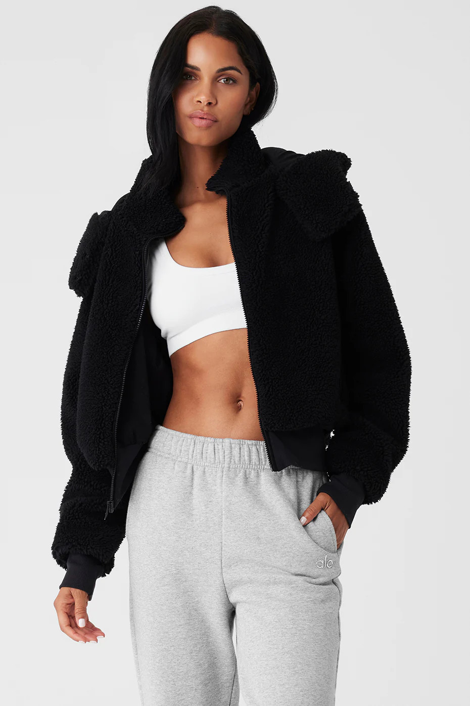 Alo YogaÂ® | Foxy Sherpa Jacket in Black, Size: XS | Alo Yoga (US)