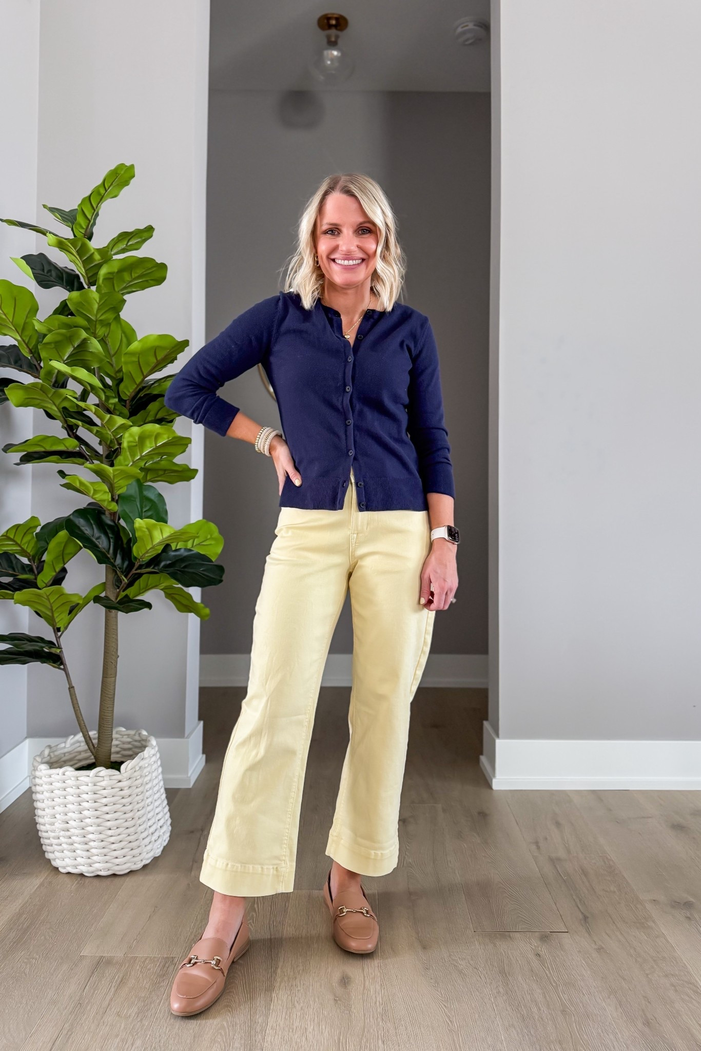I love navy and yellow together! This is a cute casual workwear outfit for spring! 
Cardigan- small
Pants- 0/short (code: LTK10 for 10% off at maurices) 

#LTKPetite #LTKWorkwear #LTKSeasonal