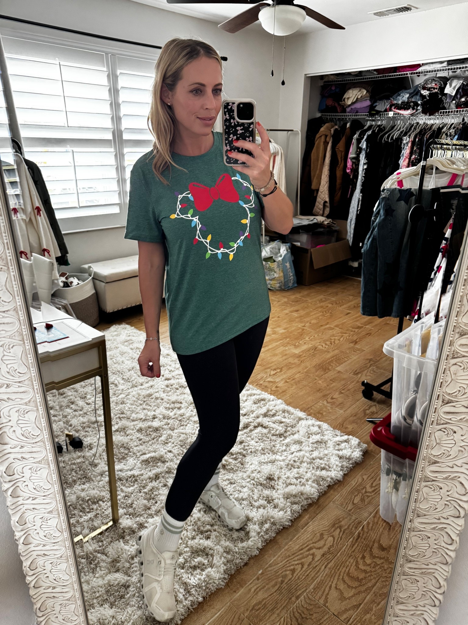 Holiday outfit 



#LTKootd #LTKFindsUnder50 #LTKHoliday