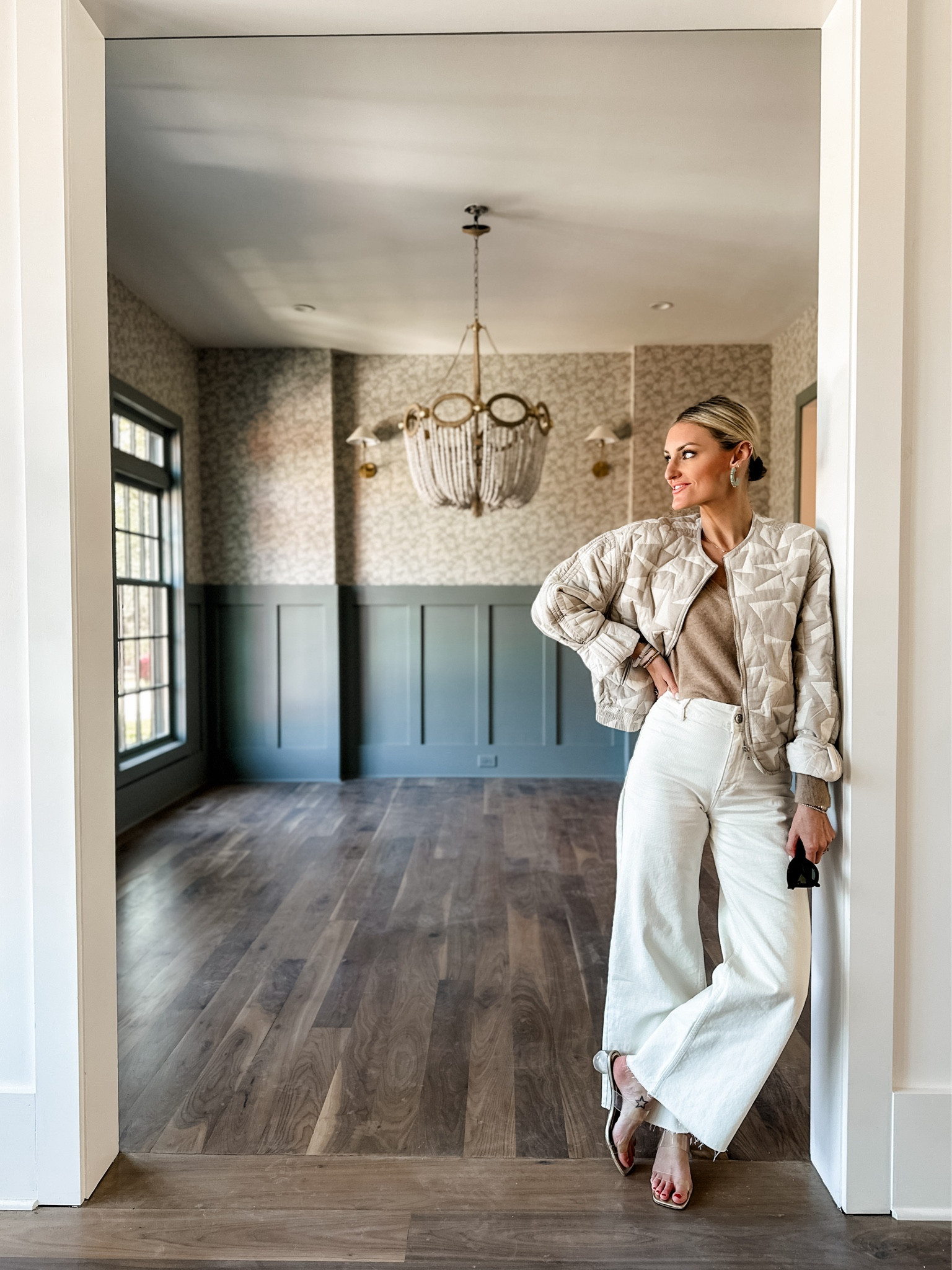 What I wore today! My current favorite wide leg jeans 👏 wearing a size 2!

Loverly Grey, spring outfit

#LTKSeasonal #LTKstyletip