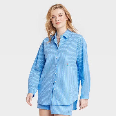 Women's Oversized Long Sleeve Collared Button-Down Shirt - Universal Thread™ | Target